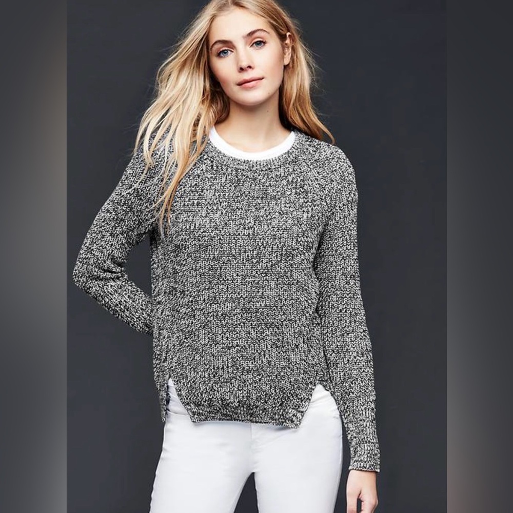 GAP Cotton Marled Knit Side Slits Sweater in Clean Coal ~ Size Medium ~ NWOT